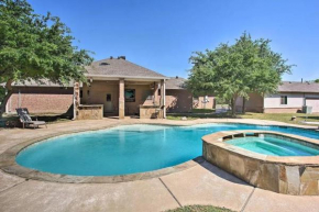 Heated Pool, Pool Table, Hot Tub, Home Theatre, Guest House, Basketball Court, Sleeps-20